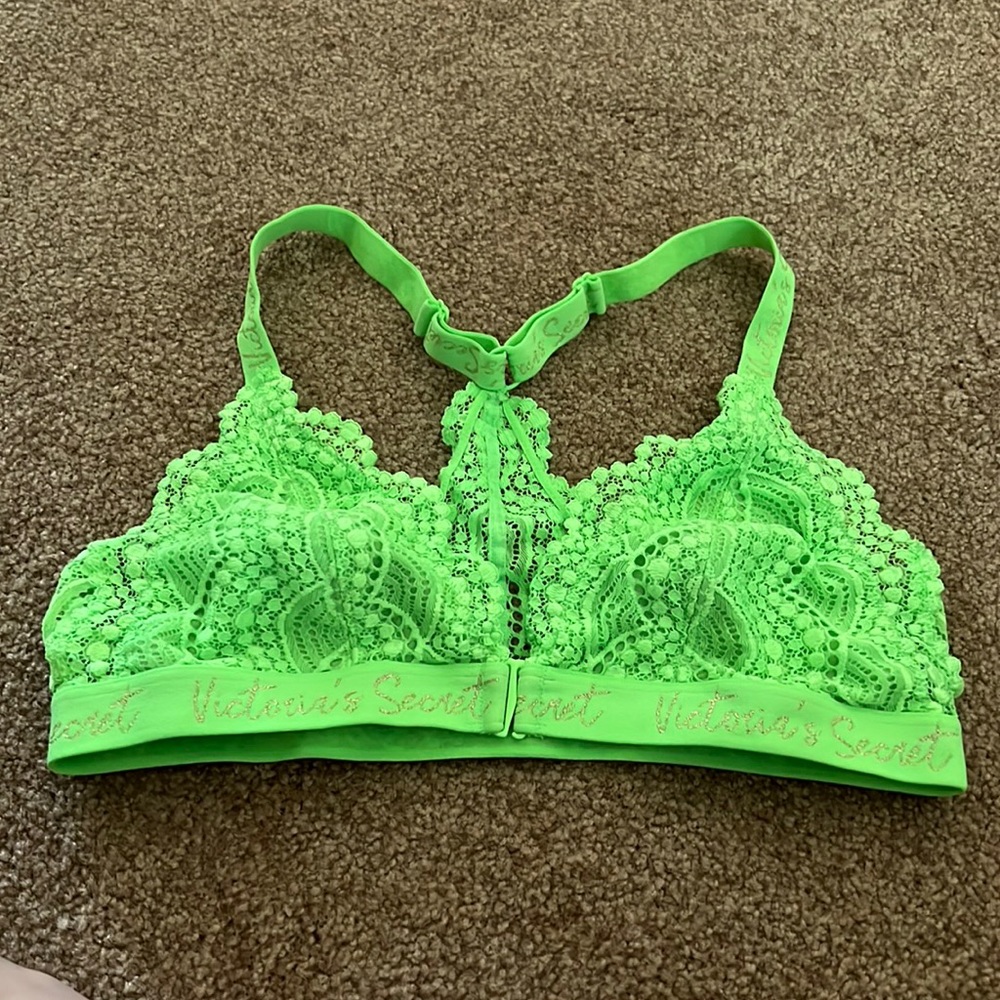 Victoria secret, front closure bra, size medium